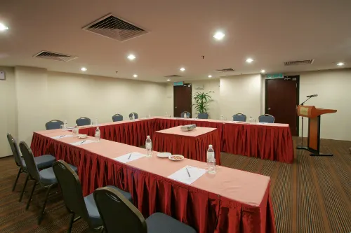 Crystal Crown Hotel JB Fasilitas Bisnis Photos