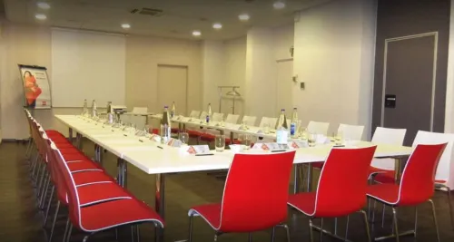 Ibis Strasbourg Aéroport Le Zénith Espaces Affaires Photos