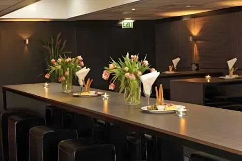 Leonardo Hotel Eindhoven City Center Restauration Photos
