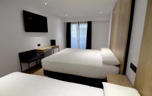 Uve Marcenado Rooms Photos