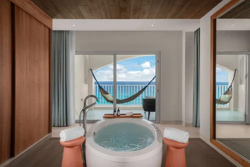 Hilton Cancun Mar Caribe All-Inclusive Resort Leisure & Recreation Photos