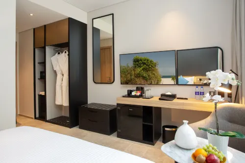 Beach Walk Hotel Jumeirah Rooms Photos