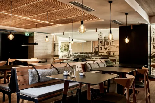 Ibis Styles Heraklion Central Restauration Photos