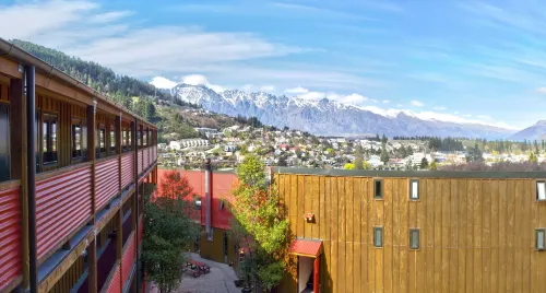 Reavers Lodge Near Hotel Photos