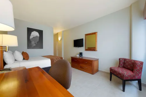 Comfort Inn Monterrey Valle Phòng Photos