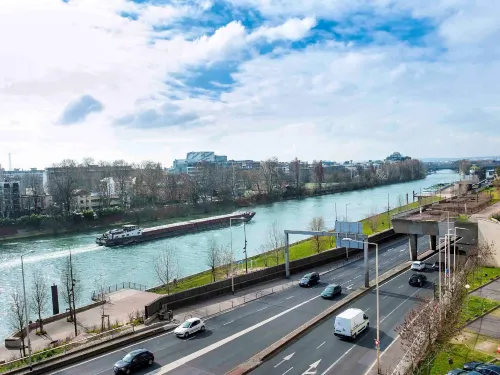 Hôtel ibis Budget Courbevoie Paris La Défense 1 À proximité de l'hôtel Photos