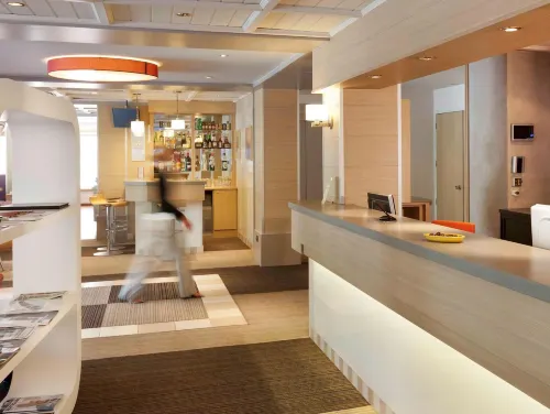 ibis Styles Annecy Gare Centre Espaces publics Photos