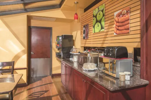 Best Western Plus Parkway Inn Restauranger Photos