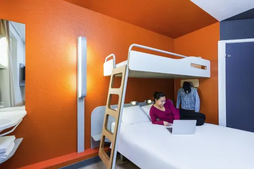 Hôtel Ibis Budget Paris Porte de Montmartre Chambres Photos