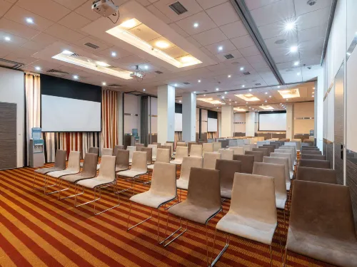 Ibis Astana Espaces Affaires Photos