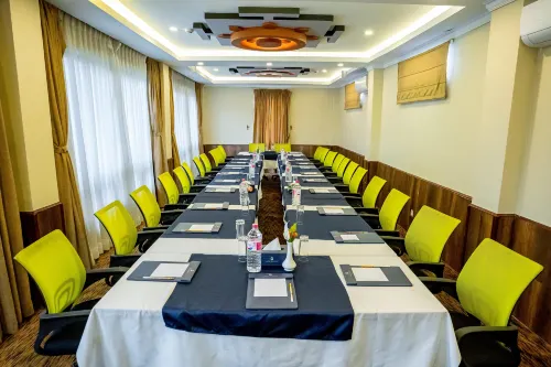 Hotel Sarowar Business Facilities Photos