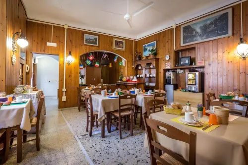 Hotel Pensione Ferretti Ristorazione Photos