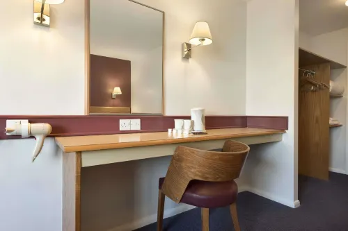 Days Inn by Wyndham Membury M4 Rooms Photos