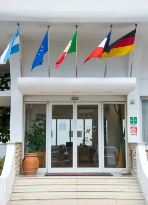 Joli Park Hotel - Caroli Hotels Außen Photos