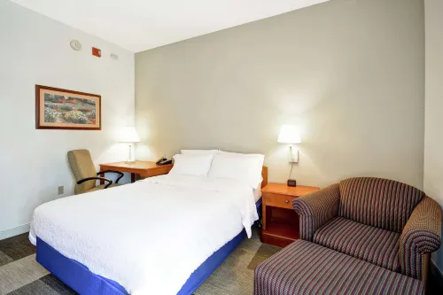 Comfort Inn & Suites Mt. Holly - Westampton Chambres Photos