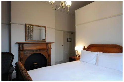 Yarra Valley Grand Hotel Rooms Photos