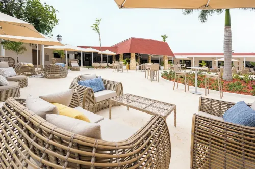 Adults Only, Royalton Chic Antigua Public Areas Photos