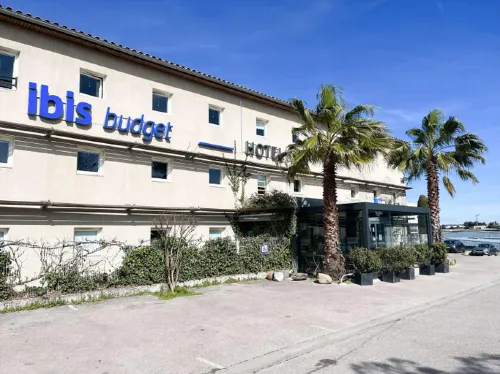 Ibis Styles Carcassonne la Cité Extérieur Photos