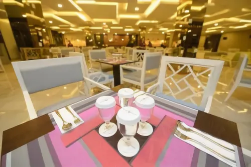 Grand Tjokro Hotel Balikpapan Restauration Photos