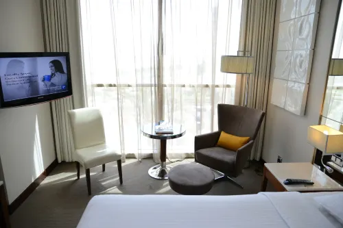 Centro Yas Island Photos