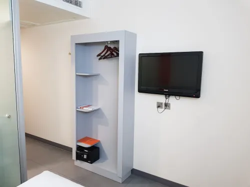Join Inn Hotel Jebel Ali, Dubai - Formerly EasyHotel Jebel Ali Photos