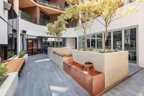 Amora Hotel Riverwalk Melbourne Public Areas Photos