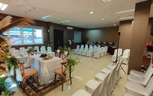 World Hotel Jakarta - Bandengan Geschäftseinrichtungen Photos