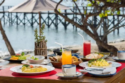 NusaBay Menjangan Restauranger Photos