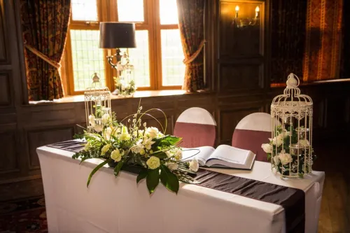The Royal Toby Hotel Mahlzeiten Photos
