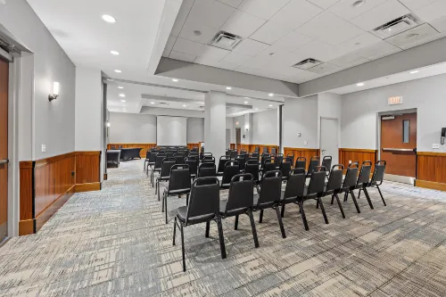 Four Points by Sheraton Jacksonville Baymeadows Business Facilities Photos
