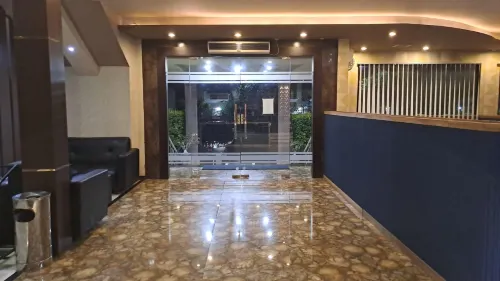 Grand Krakatau Hotel Serang Aree comuni Photos