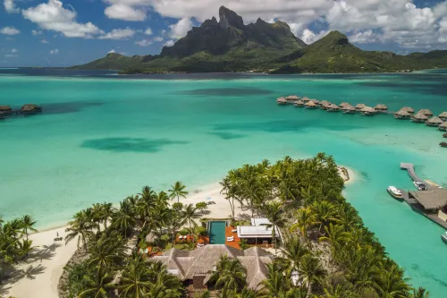 Four Seasons Resort Bora Bora Exterior Photos