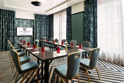 The Candler Hotel Atlanta, Curio Collection by Hilton Geschäftseinrichtungen Photos