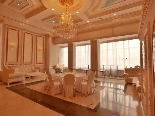 Grand Hotel Eurasia Restauration Photos