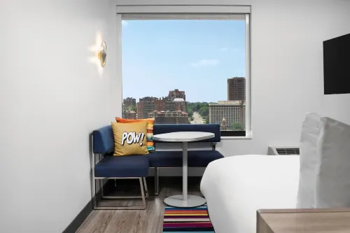 Aloft Kansas City Country Club Plaza Chambres Photos