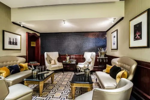 St. James' Court, A Taj Hotel, London Photos