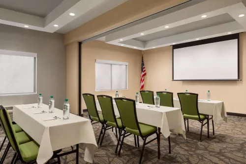 Wingate by Wyndham Fletcher at Asheville Airport Business Facilities Photos