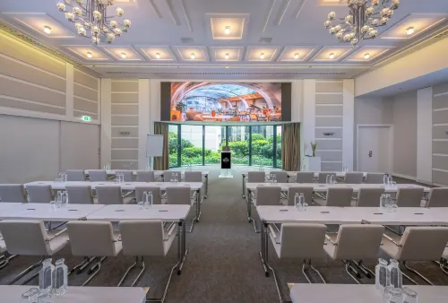 Continental Hotel Budapest Business Facilities Photos