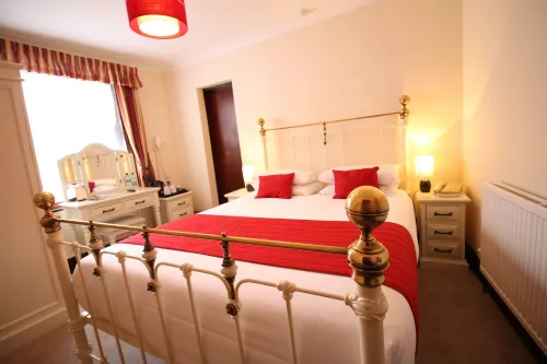 Pilgrims Hotel Huoneet Photos