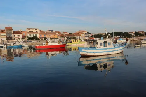 Brit Hotel Martigues Nord À proximité de l'hôtel Photos
