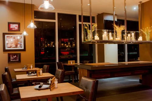 YVE Hotel Miami Dining Photos