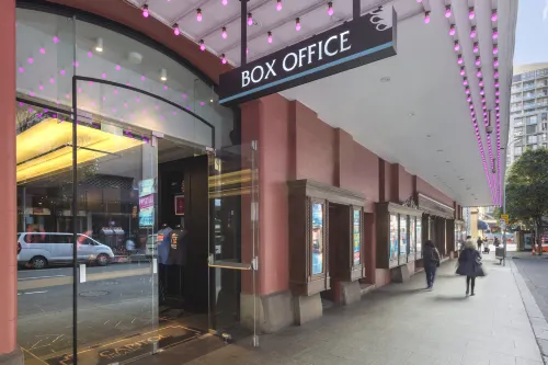 Oaks Sydney Castlereagh Suites Near Hotel Photos