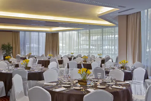 Sheraton Santiago Hotel and Convention Center Dining Photos