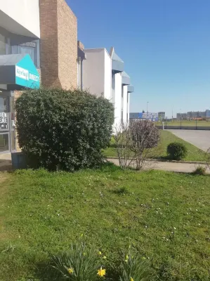 Kyriad Direct Dreux Exterior Photos