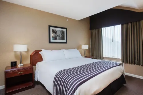 Sandman Hotel Victoria Rooms Photos