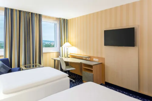 NH Danube City Rooms Photos
