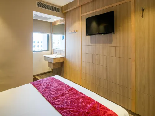 Hotel 81 Premier Star Kamar Photos