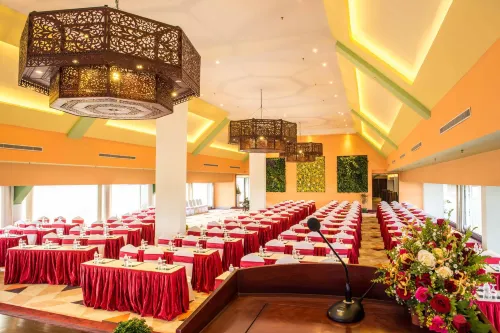 Rose Garden Hotel Business Facilities Photos