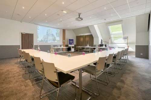 Novotel Paris Centre Bercy Business Photos