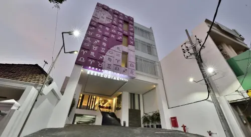 Best Hotel Kedungsari Ngoại thất Photos